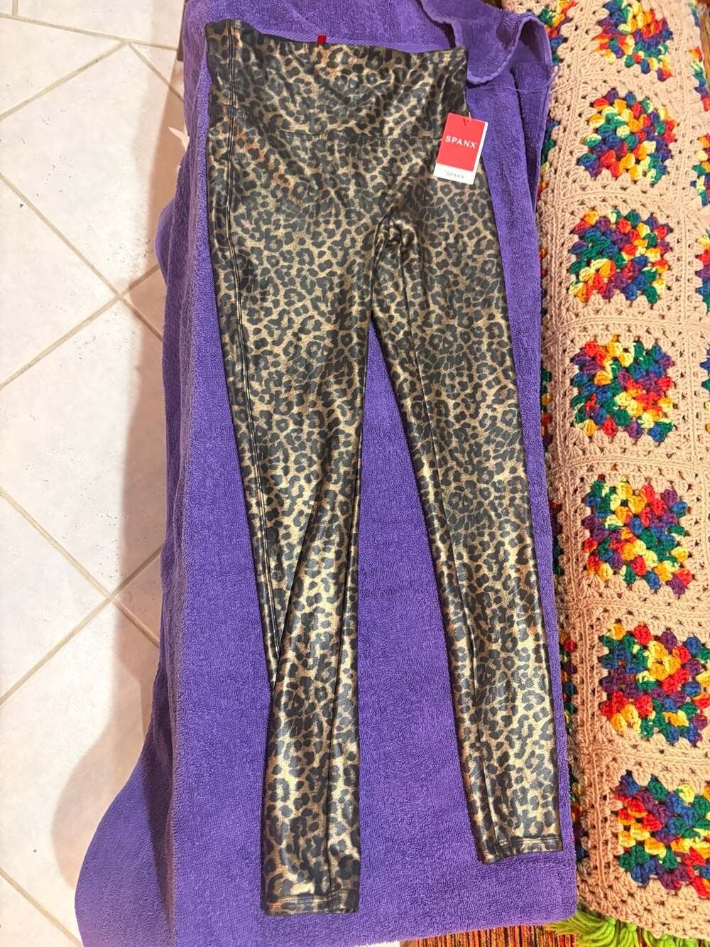 SPANX Faux Leather Leopard Leggings Size Medium Gold Shine